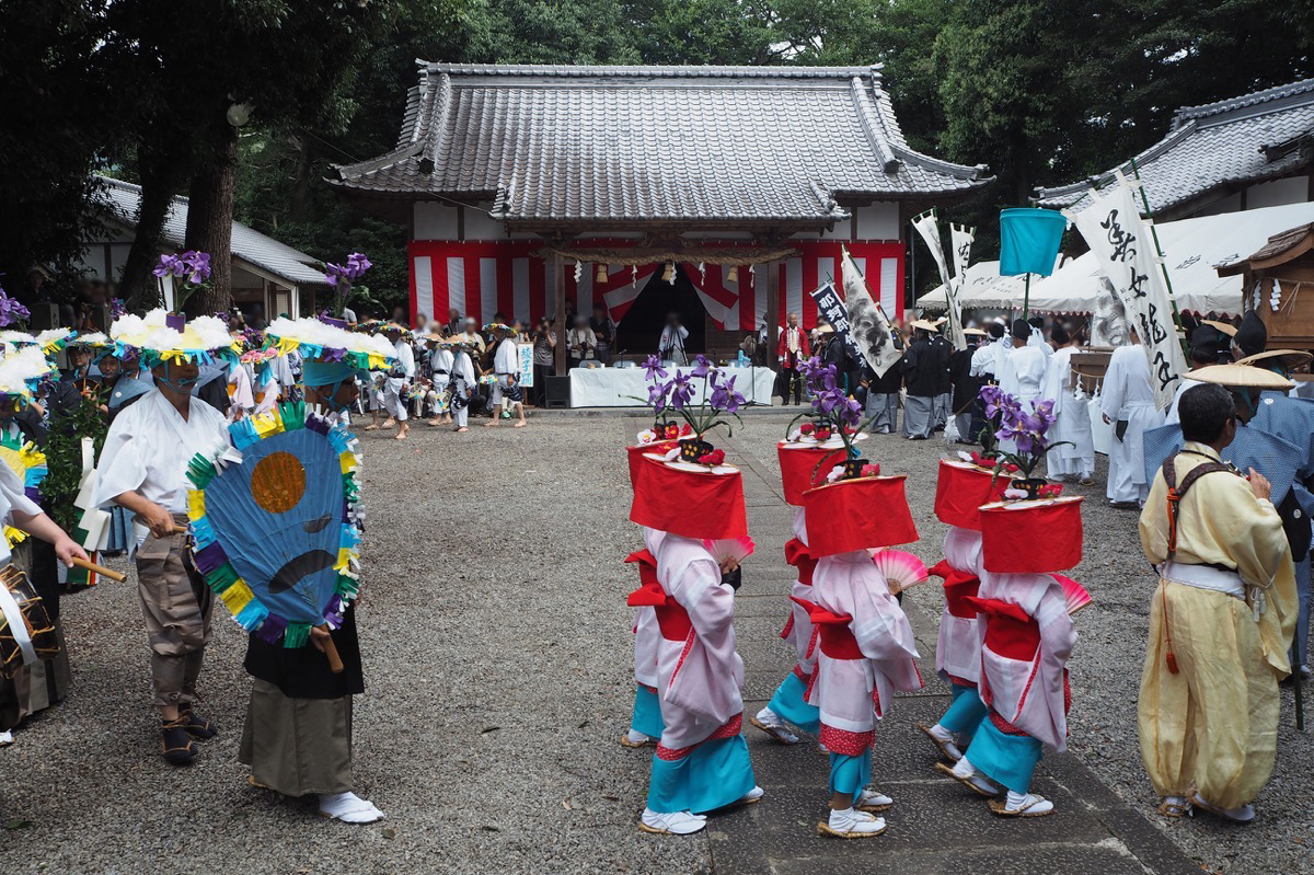 写真02：入庭の様子２
