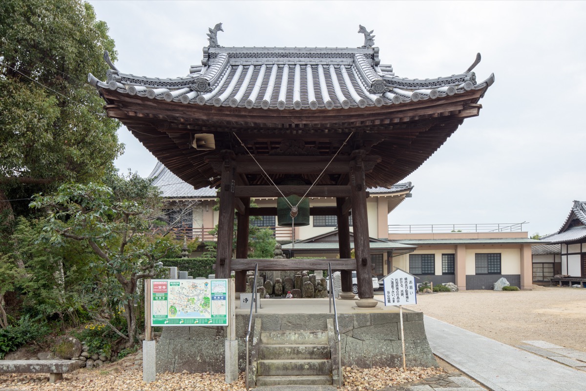 写真05：鐘楼